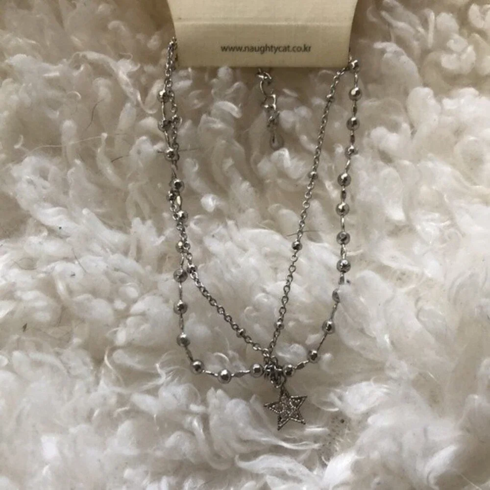 Japan Naughty Cat NWT Dainty Double Chain Star Beaded Silver Fashion Bracelet